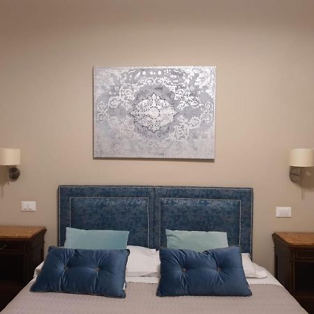Luxury & Charme Colosseo โรม ภายนอก รูปภาพ