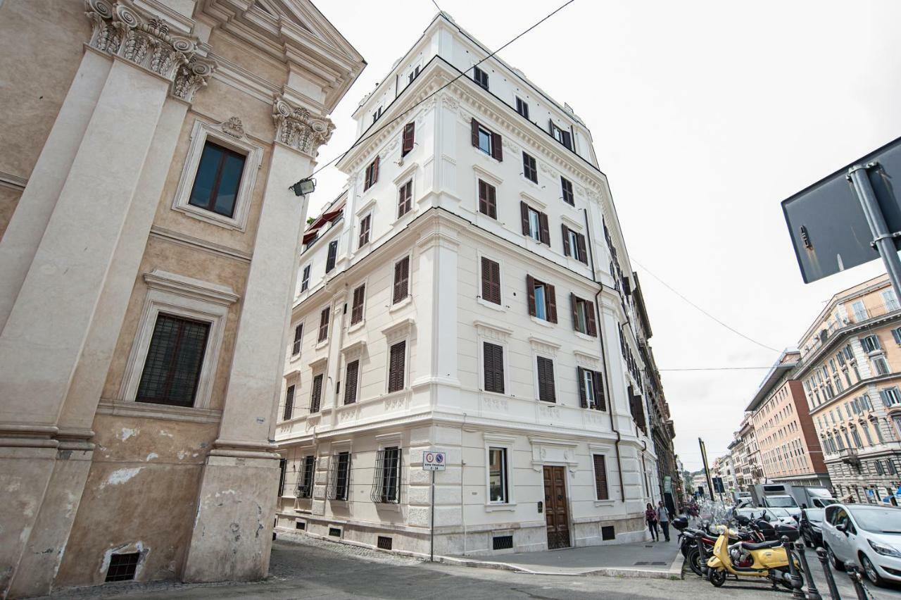 Luxury & Charme Colosseo โรม ภายนอก รูปภาพ